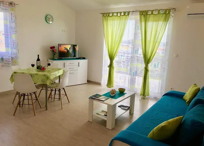 דירה Laura Tribalj